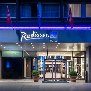 Radisson Blu, **** Basel