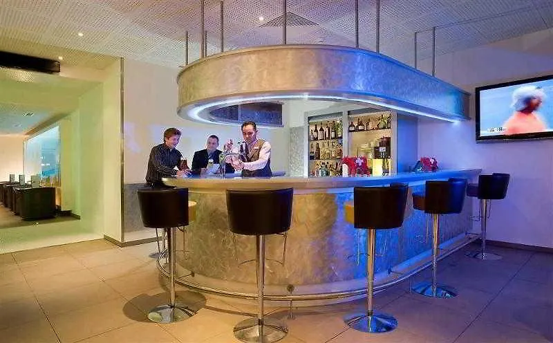 Novotel Zürich Airport Messe Opfikon-Glattbrugg 4*,  Suiza